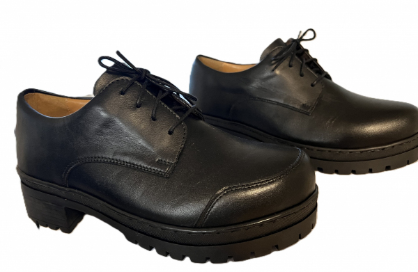 Szerokie obuwie zdrowotne